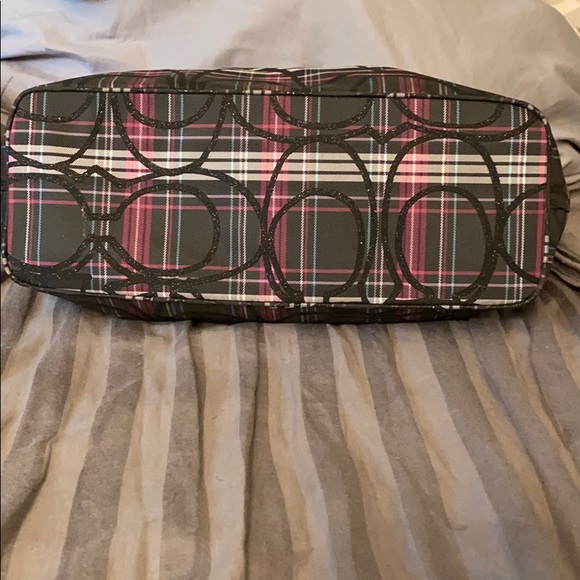 Authentic coach handbag - Picture 8 of 16